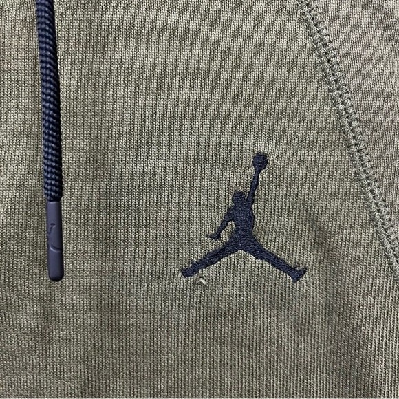 Air Jordan Sportswear Greatest Fleece Pullover Colorblock Sweatshirt hoodie MED - Picture 4 of 8